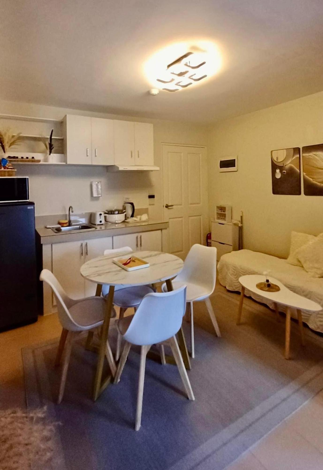 Aliste Suites Marina Spatial Dumaguete City Екстер'єр фото